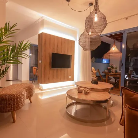 Arai By Villalia * פלאיה בלנקה